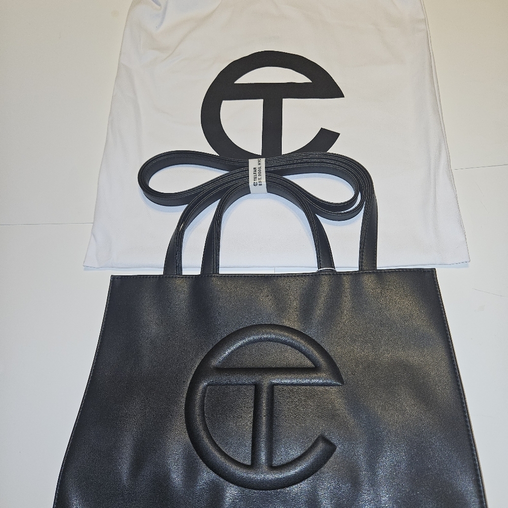 Medium  Telfar Shopping Bag - Black - Picture 11 of 16